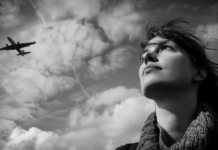 Jagten på lykke i krigens skygge